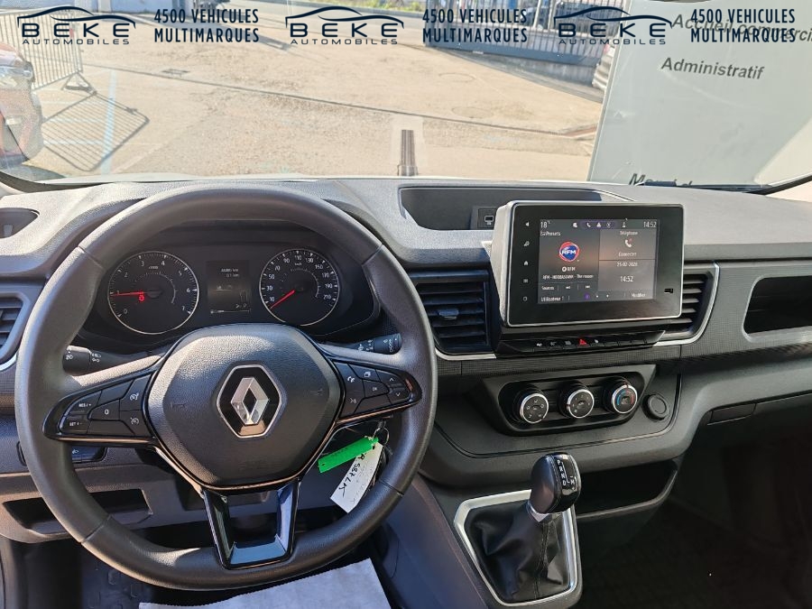 RENAULT TRAFIC 21240€ HT - 2,0 DCI 150 EDC L2H1 RED