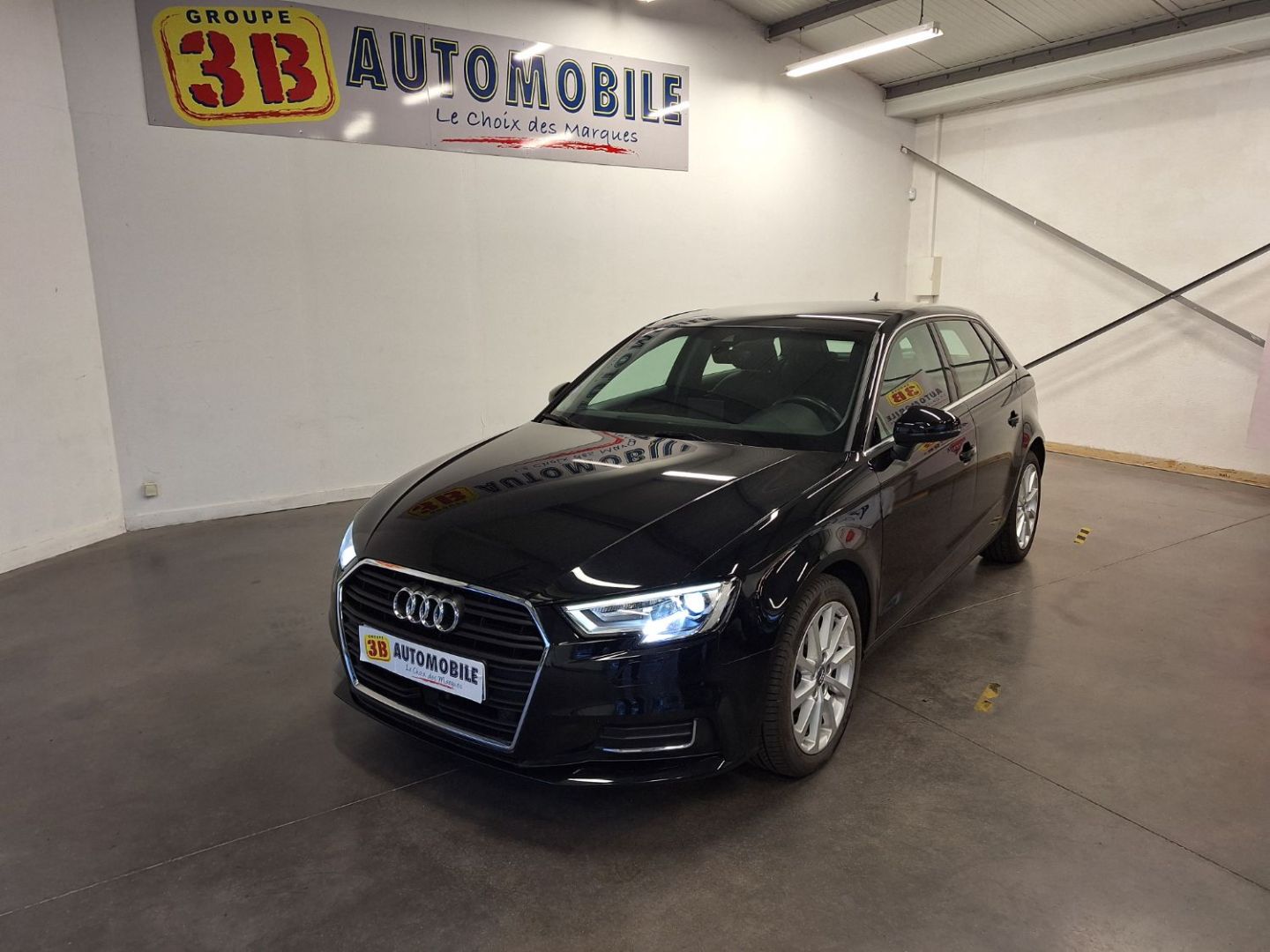 AUDI A3 SPORBACK - 30 TFSI DESIGN