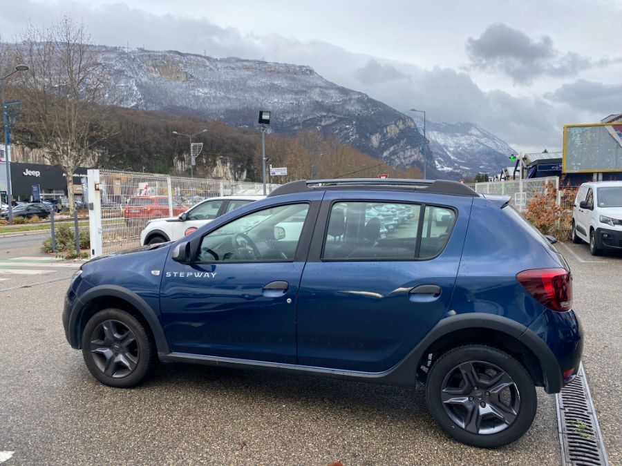 DACIA SANDERO - Stepway TCe (90ch) Explorer