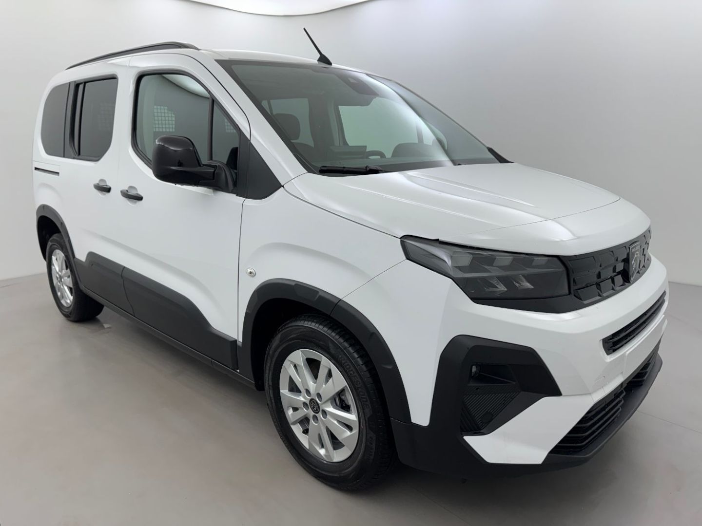 PEUGEOT RIFTER N1 1.5 BlueHDi 130 Allure EAT8 5pl