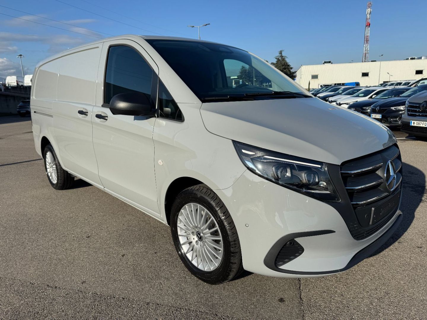 MERCEDES-BENZ VITO FOURGON 116 CDI LONG SELECT 9G-TRONIC
