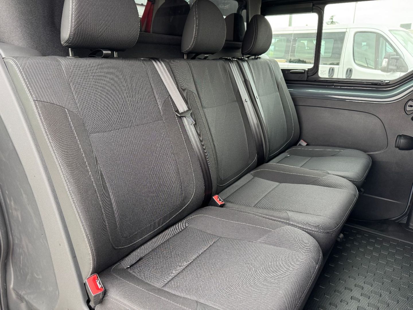 RENAULT TRAFIC CABINE APPROFONDIE - CA L2H1 3T BLUE DCI 150 BVA9 GSR2 RED EDITION 6PL