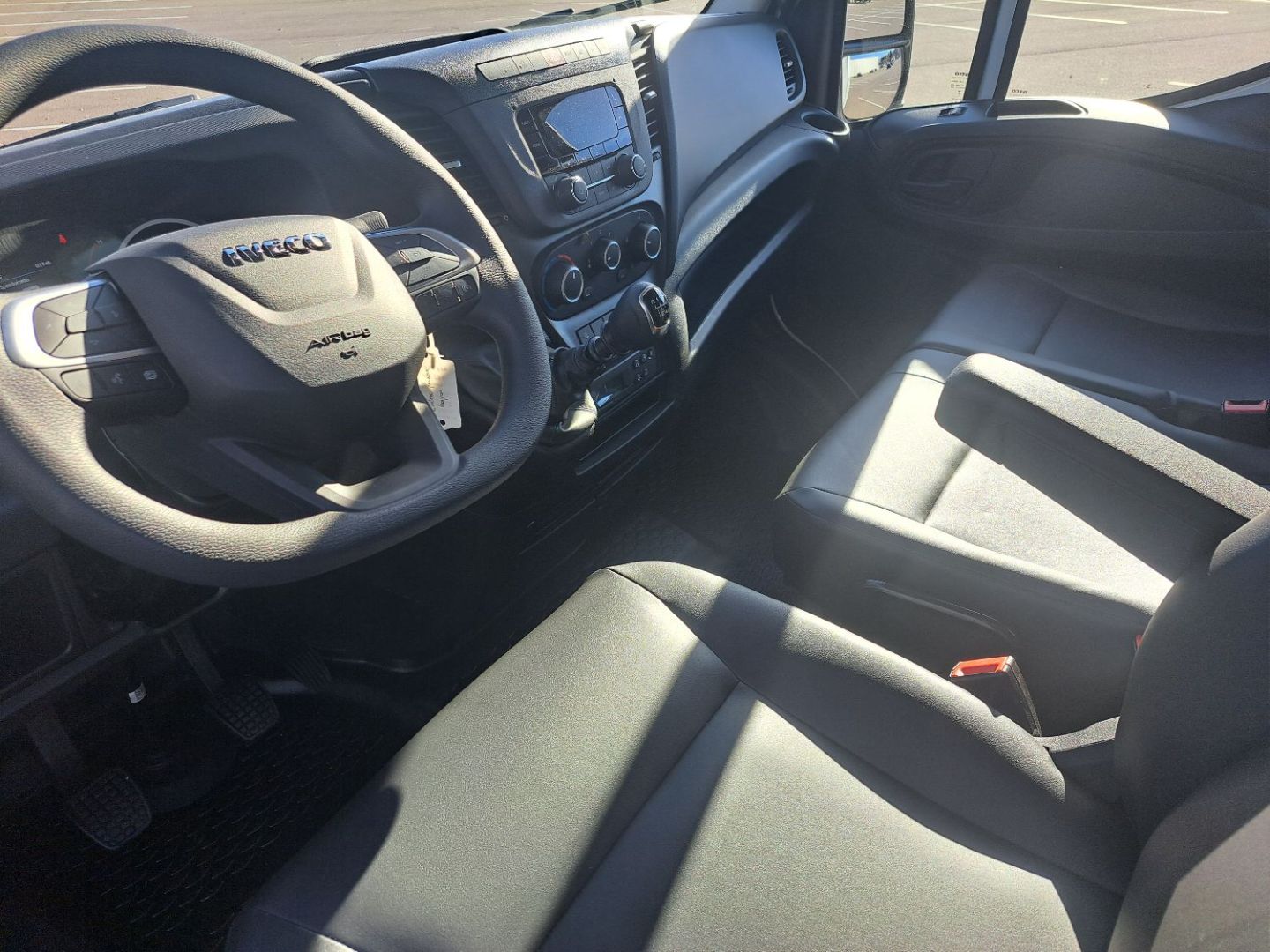 IVECO DAILY FRIGORIFIQUE - 35C18 180CV 3L CAISSE PRIMEUR HAYON