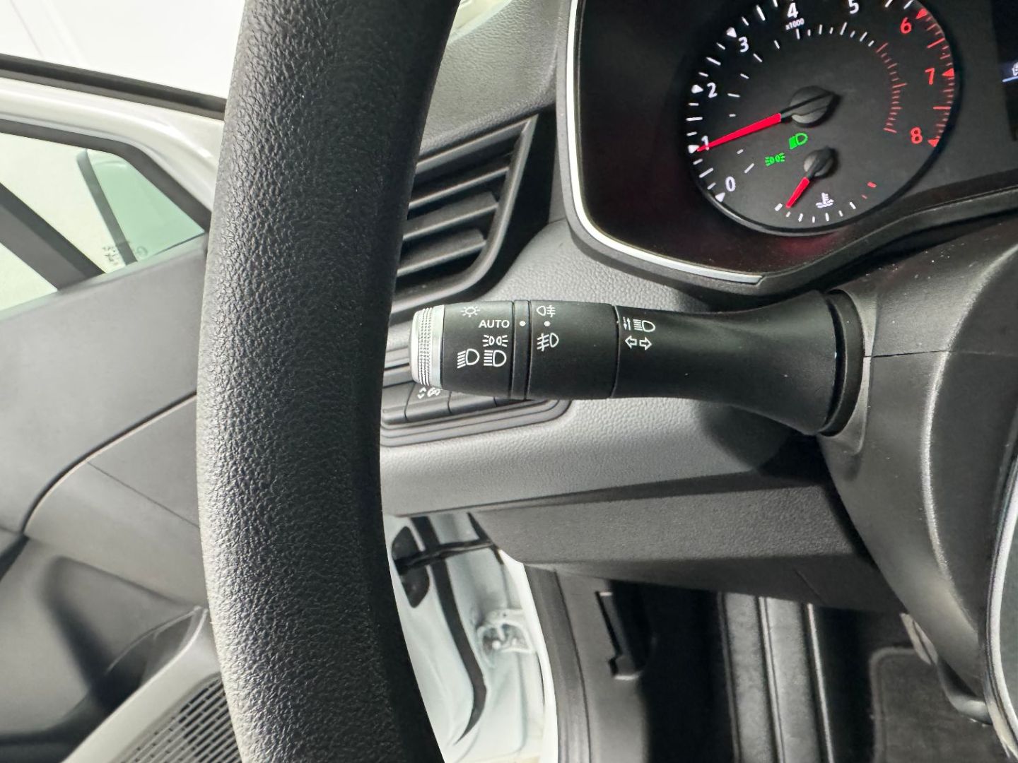 RENAULT CLIO V SOCIETE - 1.0 SCE 65 Air Nav