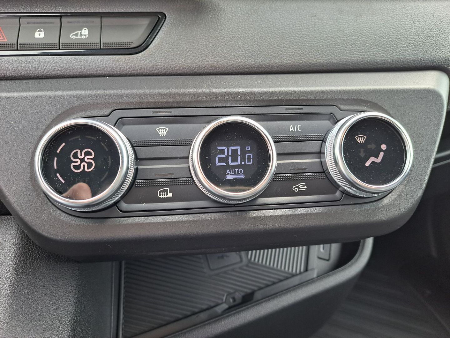 RENAULT MASTER VAN - TRAC 3T5 L3H2 BLUE DCI 150 AUTO EXTRA