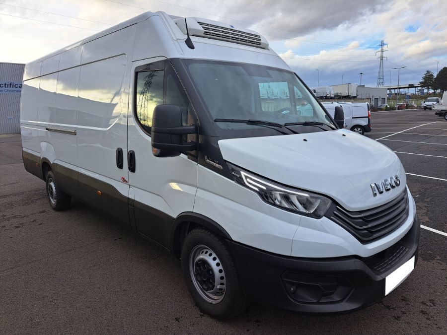 IVECO DAILY FOURGON 35S18 A8 L4 FRIGO 54000E HT