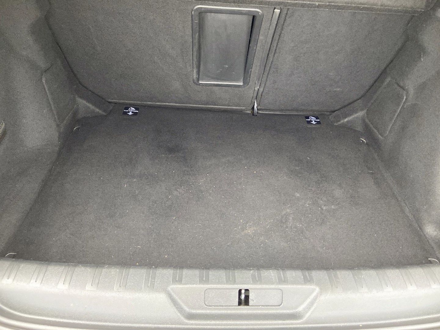PEUGEOT 308 - BlueHDi 130 EAT8 GT LINE Toit Pano