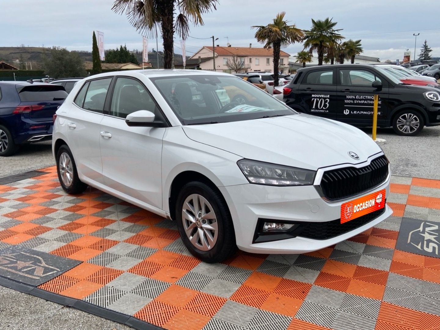 SKODA FABIA - 1.0 TSI 95 AMBITION Ecran 8" JA 15"