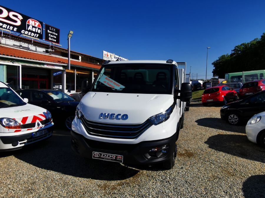 IVECO DAILY - 35C18H 3750 3.0 180ch Benne + Coffre JPM