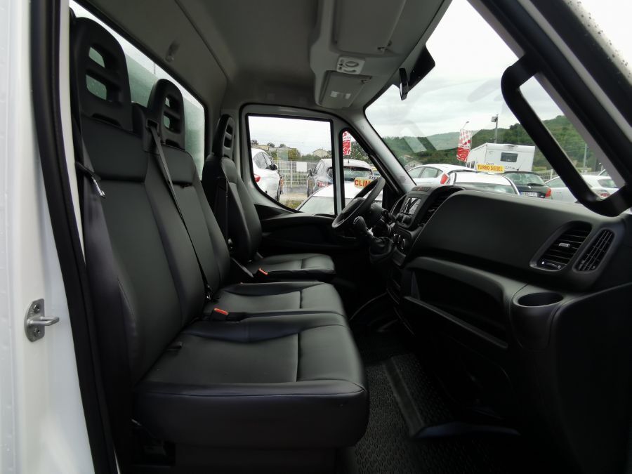 IVECO DAILY - 35C18H 3750 3.0 180ch Benne + Coffre JPM