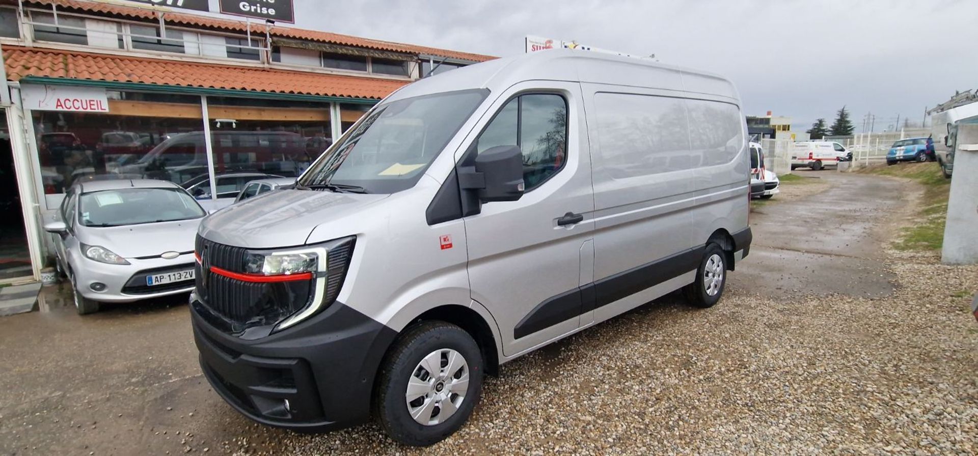 RENAULT MASTER - 150 ch L2 H2 RED EDITION NAV GOOGLE +OPTIONS
