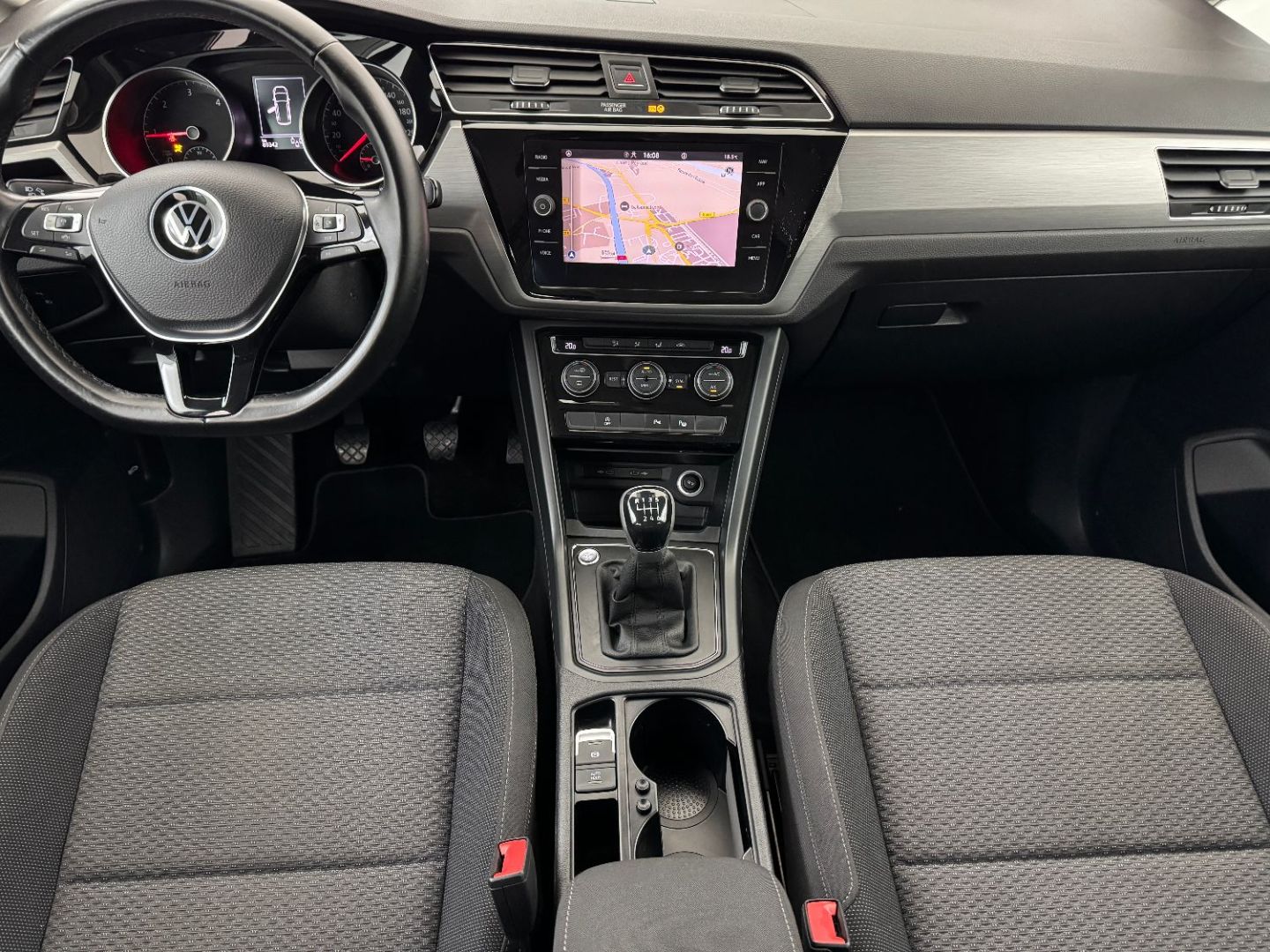 VOLKSWAGEN TOURAN - 2.0 TDI 122 LOUNGE BUSINESS 7PL