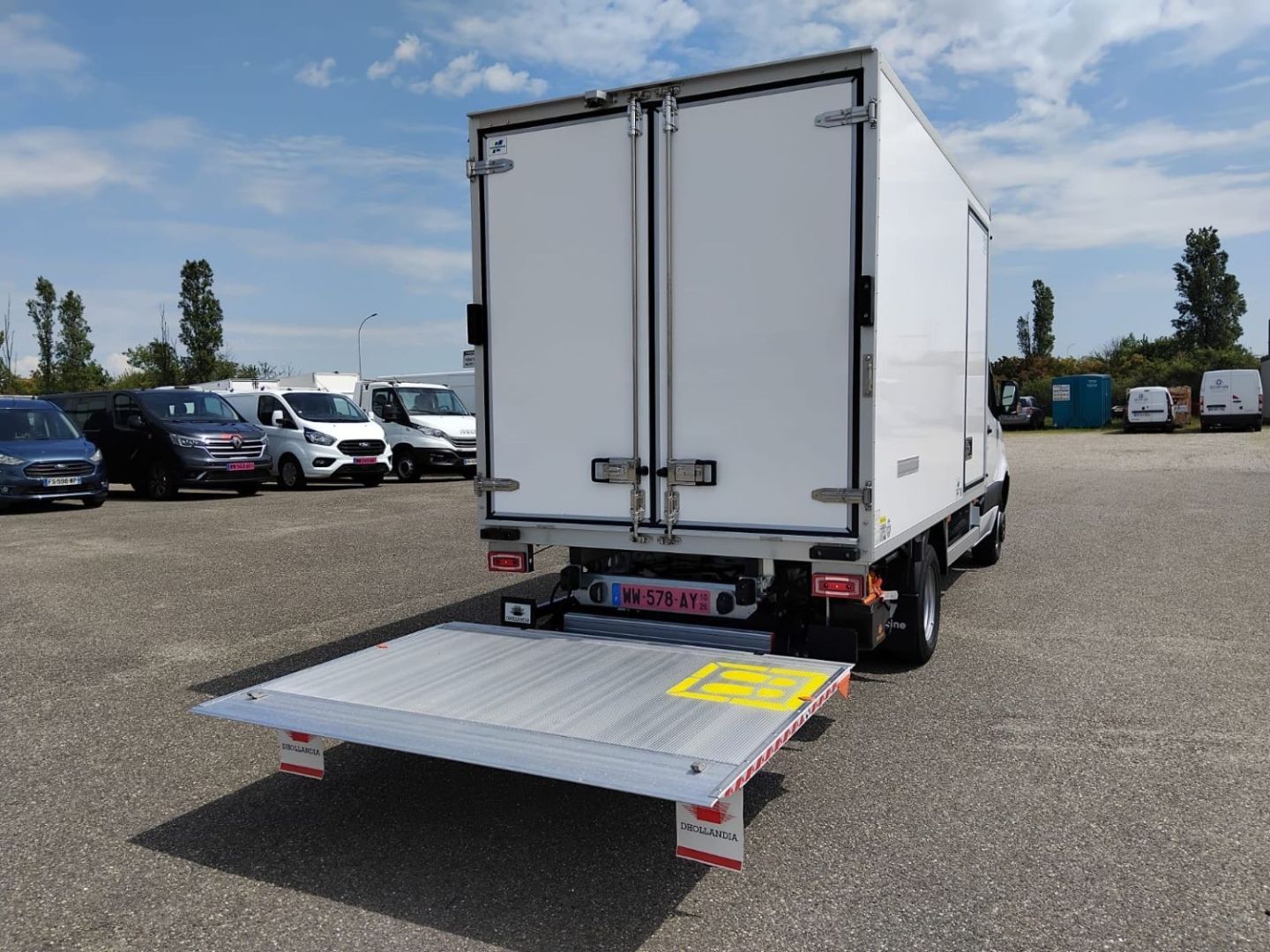 MERCEDES-BENZ SPRINTER FRIGORIFIQUE - 517 CDI 9G-TRONIC CAISSE ISOTHERME LECAPITAINE