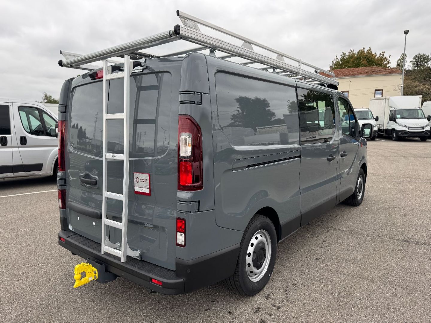 RENAULT TRAFIC CABINE APPROFONDIE - CA L2H1 3T BLUE DCI 150 BVA9 GSR2 RED EDITION 6PL