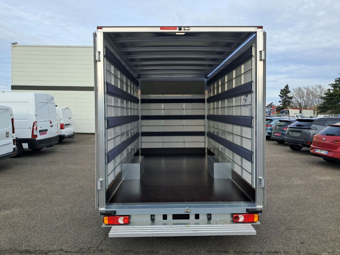 RENAULT MASTER CAISSE - PLANCHER CABINE 170 CV BOITE AUTO