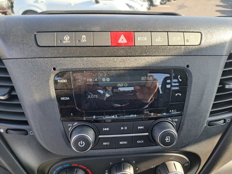 IVECO DAILY GRUE - 35C18 180CV 3L BENNE