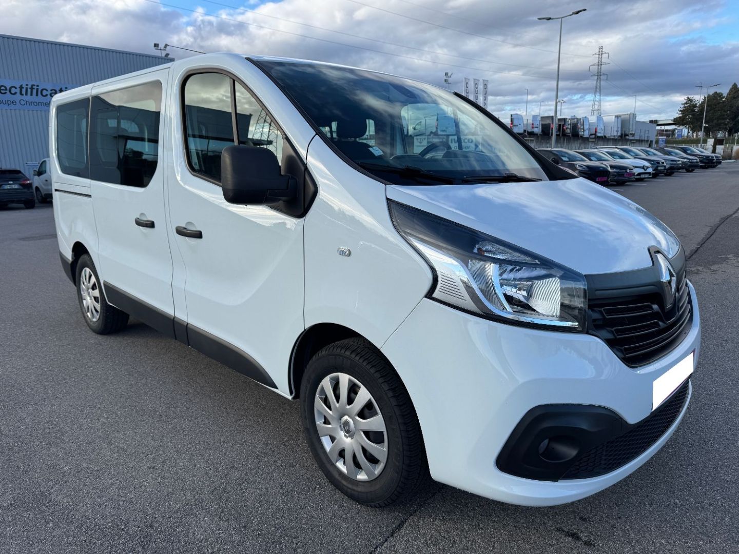 RENAULT TRAFIC COMBI - L1 1.6 dCi 95 ZEN 9PL