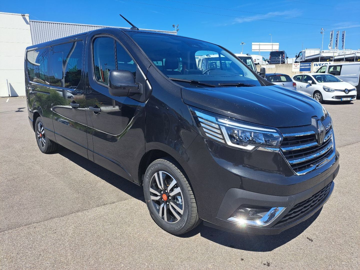 RENAULT TRAFIC COMBI L2 Blue dCi 170 BVA9 9PL