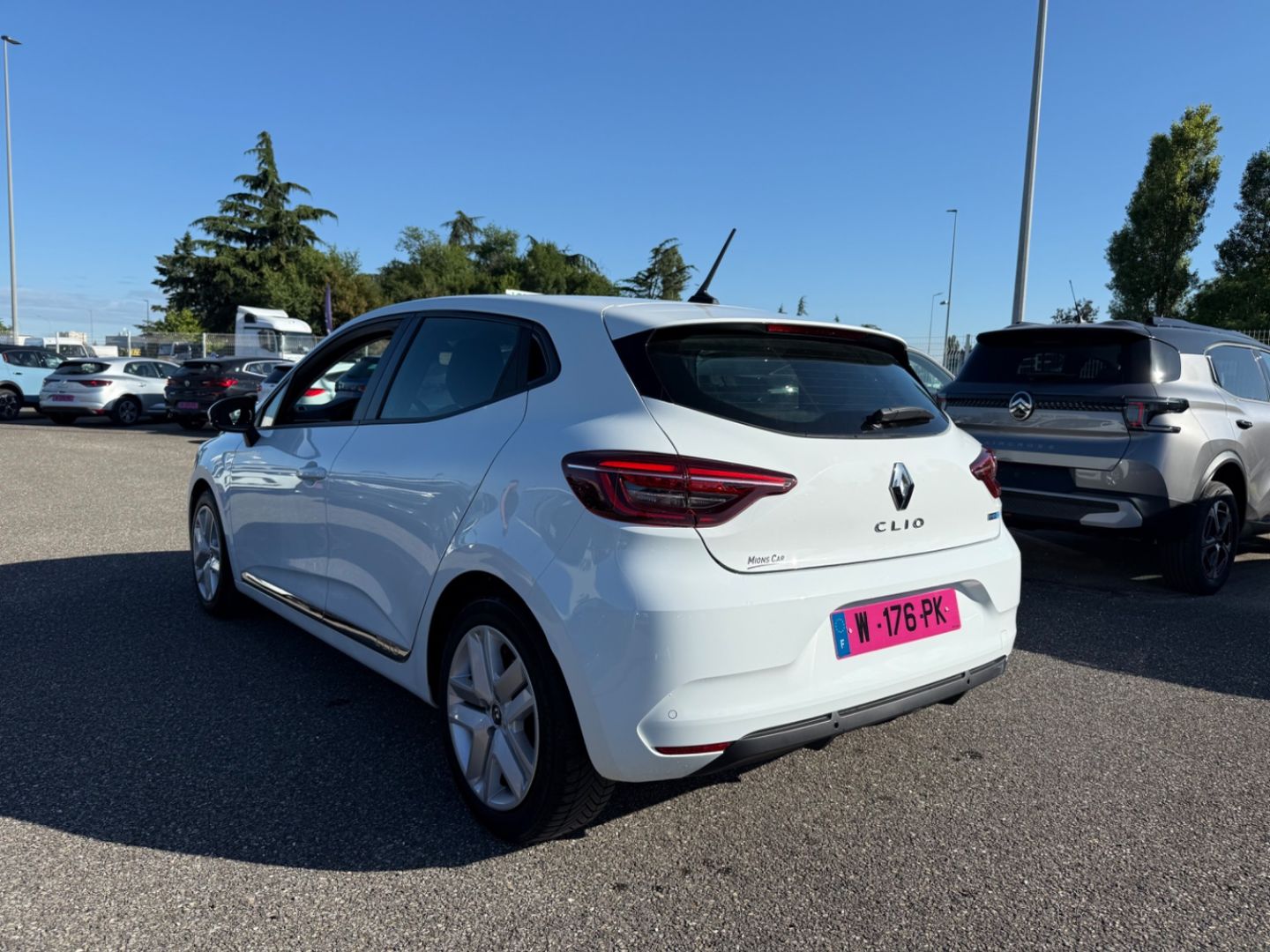 RENAULT CLIO V SOCIETE - 1.6 E-Tech 140 Business