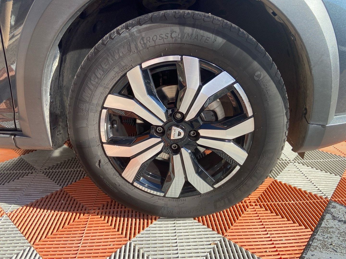 DACIA SANDERO - STEPWAY 1.0 ECO-G 100 CONFORT