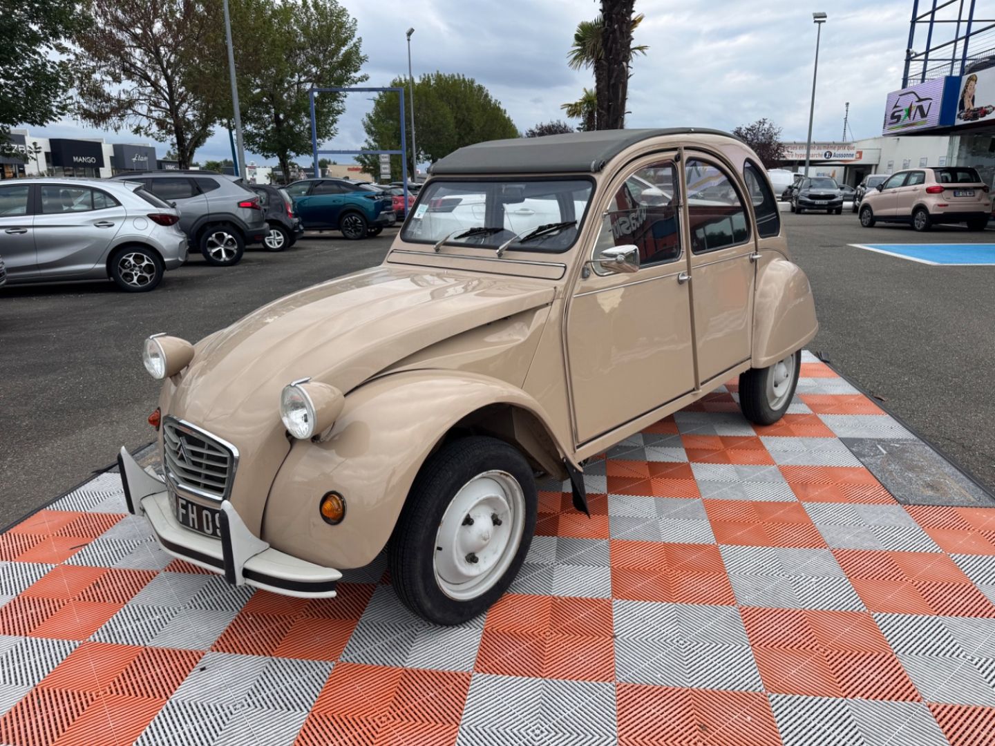CITROEN 2 CV - 2 CV 6 AZKA