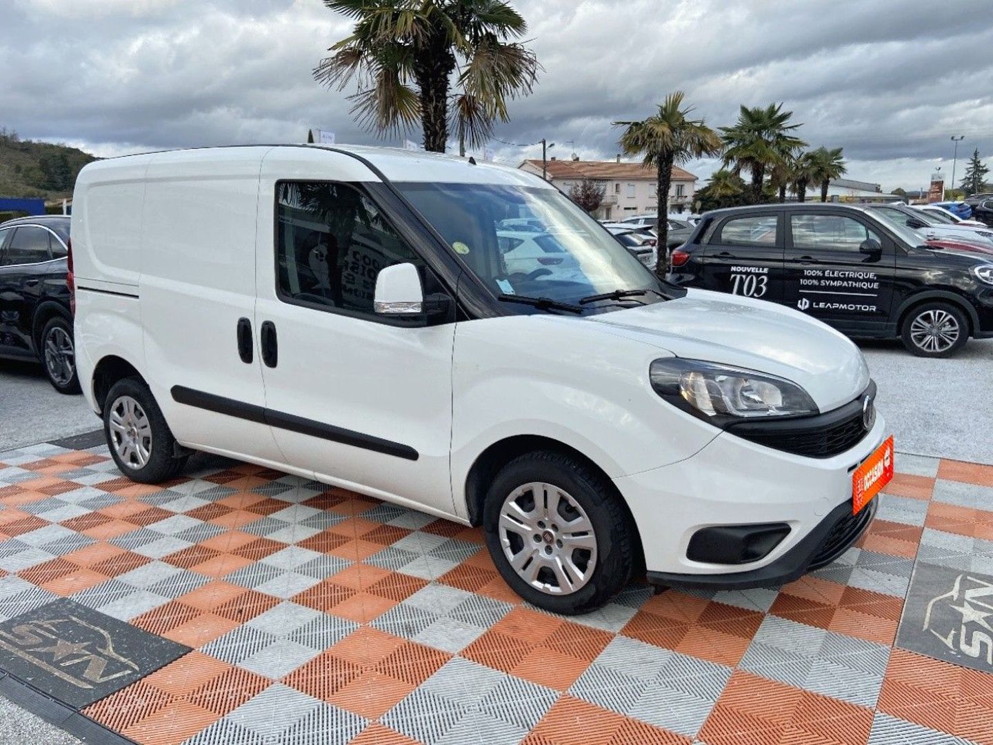 FIAT DOBLO CARGO - 1.6 D Multijet 105 PACK PRO 3PL