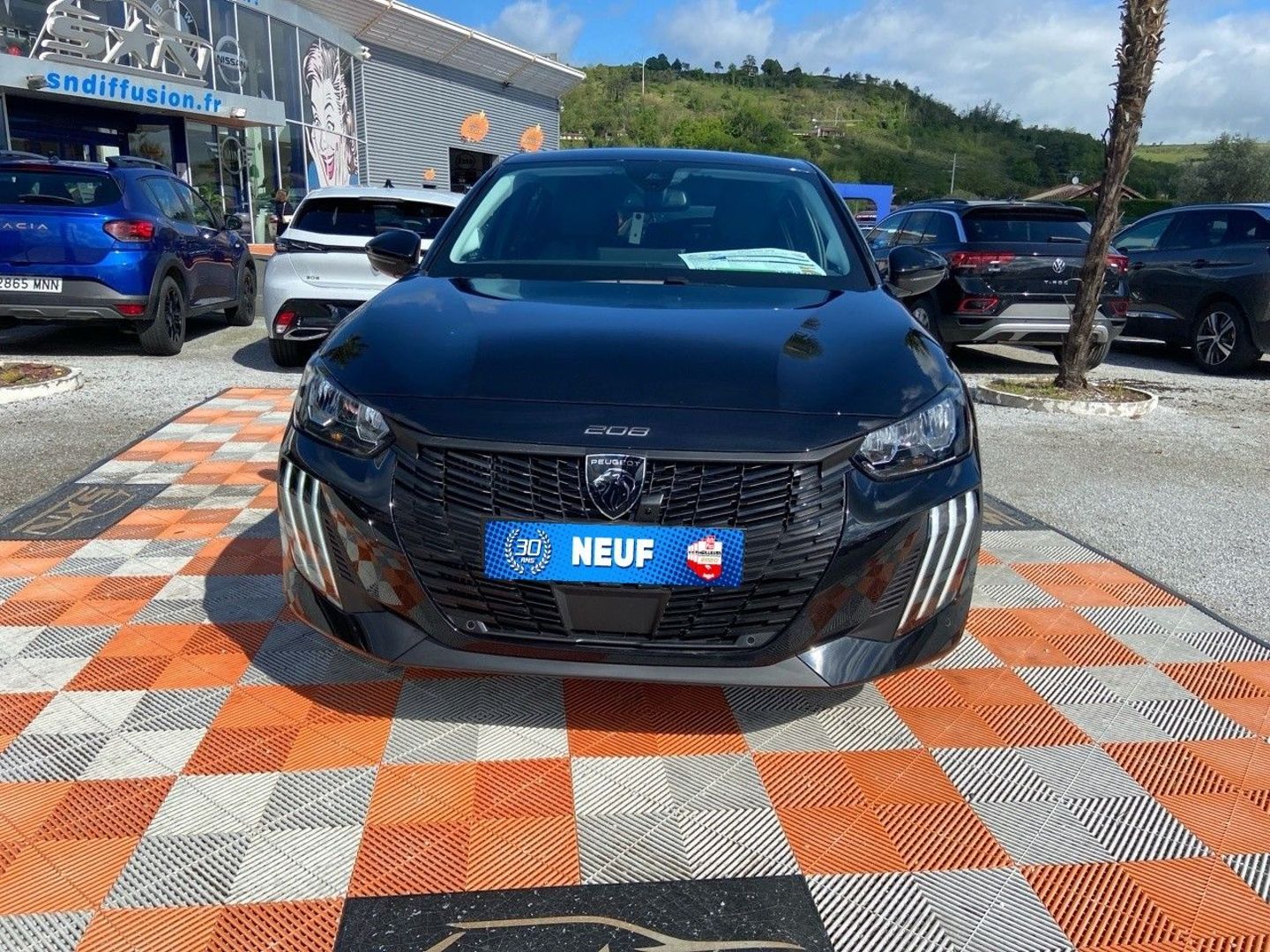 PEUGEOT 208 - Hybrid 110 e-DCS6 ALLURE PACK VISION & NAVIGATION