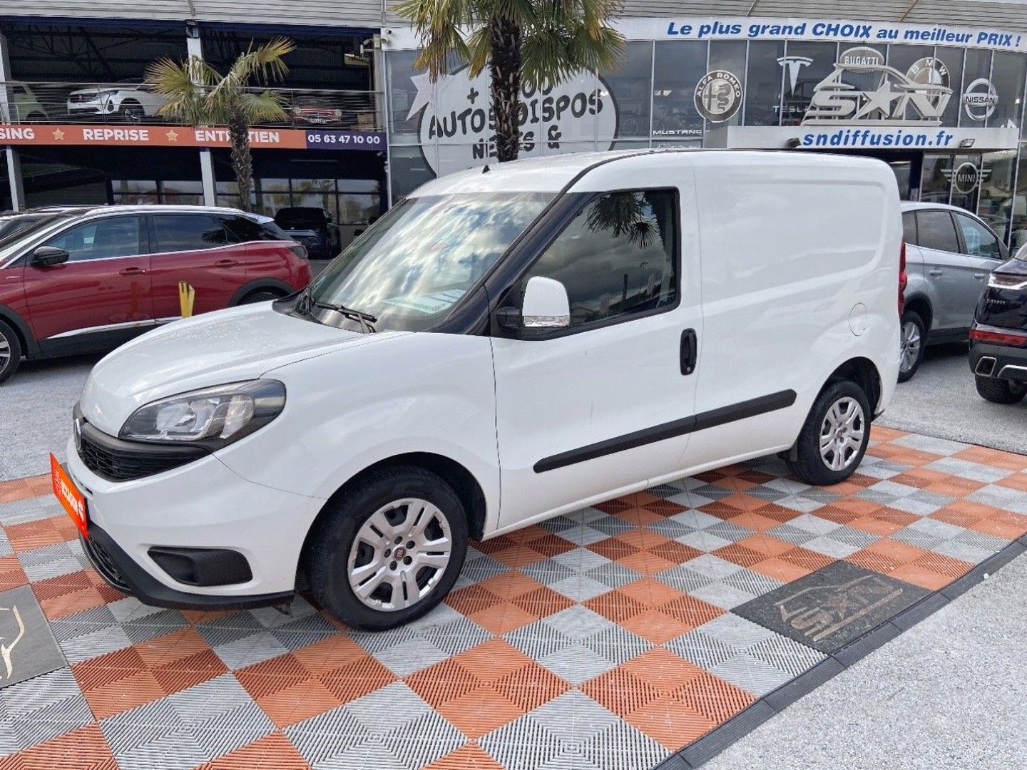 FIAT DOBLO CARGO - 1.6 D Multijet 105 PACK PRO 3PL