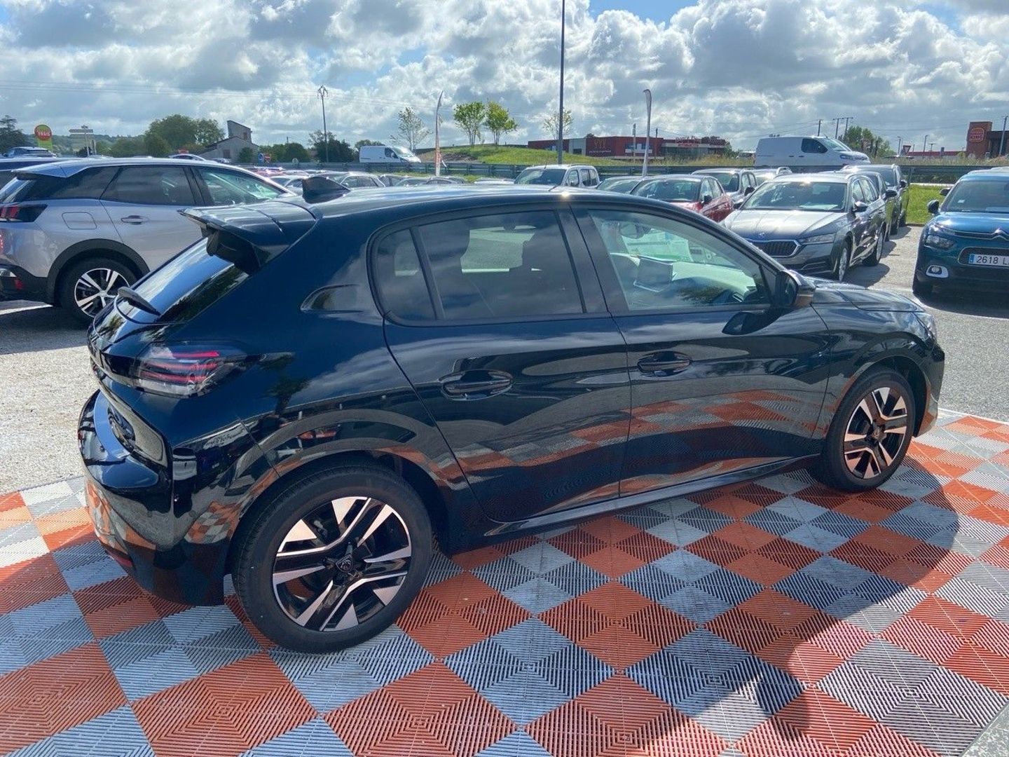 PEUGEOT 208 - Hybrid 110 e-DCS6 ALLURE PACK VISION & NAVIGATION