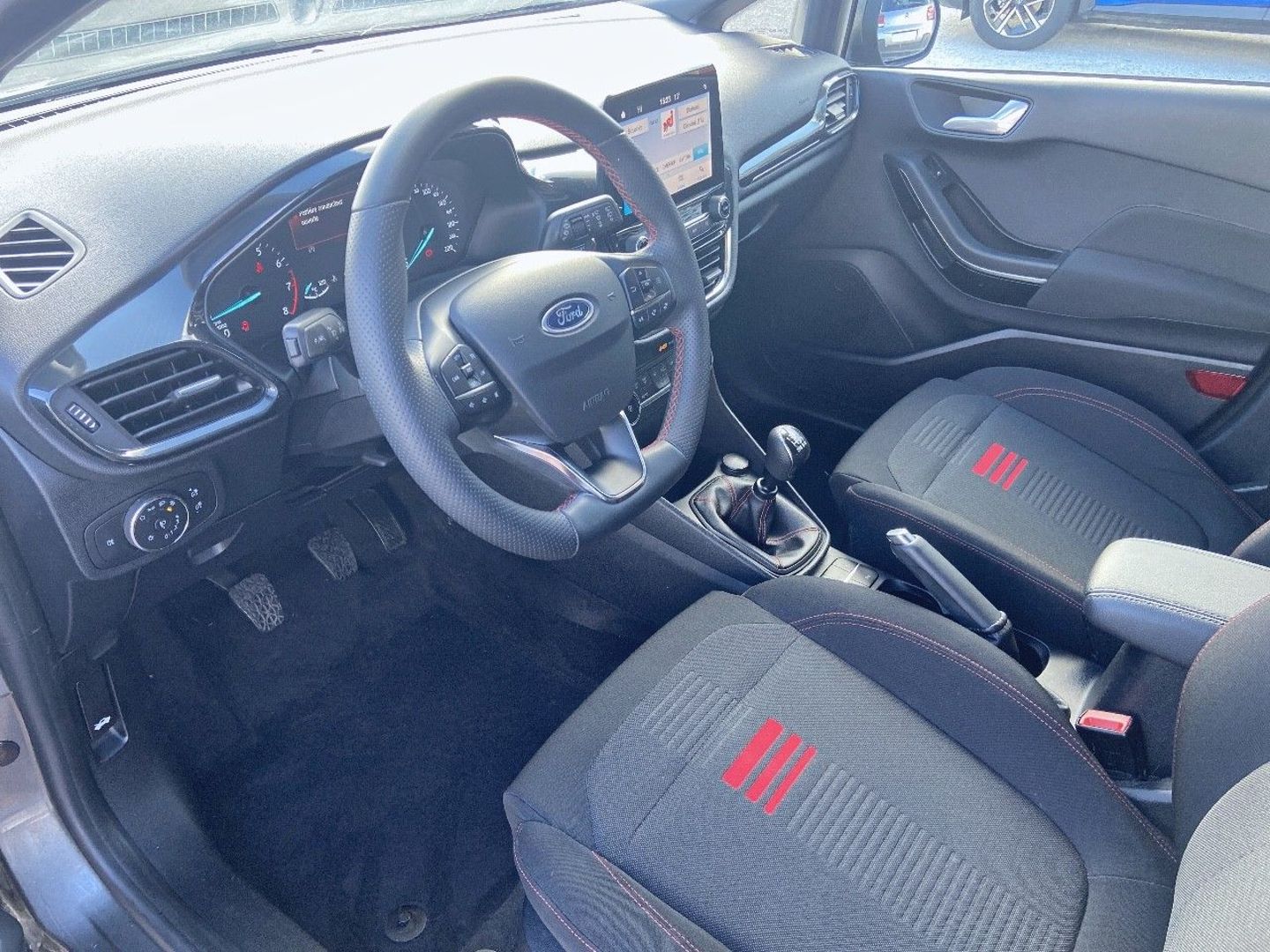 FORD FIESTA - 1.0 95 BV6 FLEXFUEL ETHANOL ST-LINE Caméra JA 17" 1° main