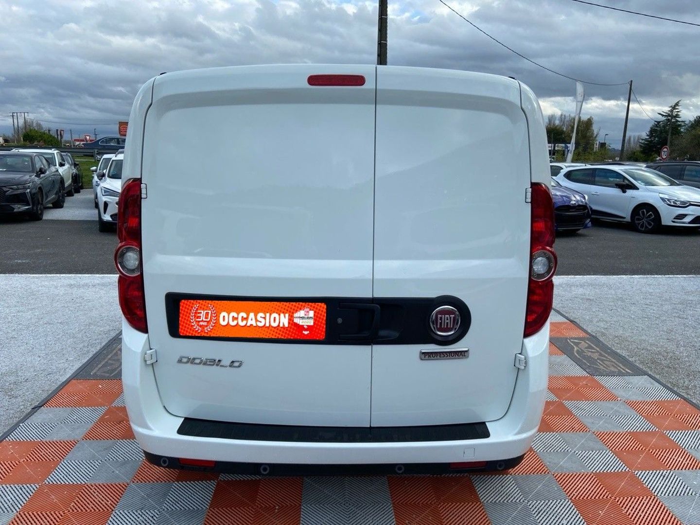 FIAT DOBLO CARGO - 1.6 D Multijet 105 PACK PRO 3PL
