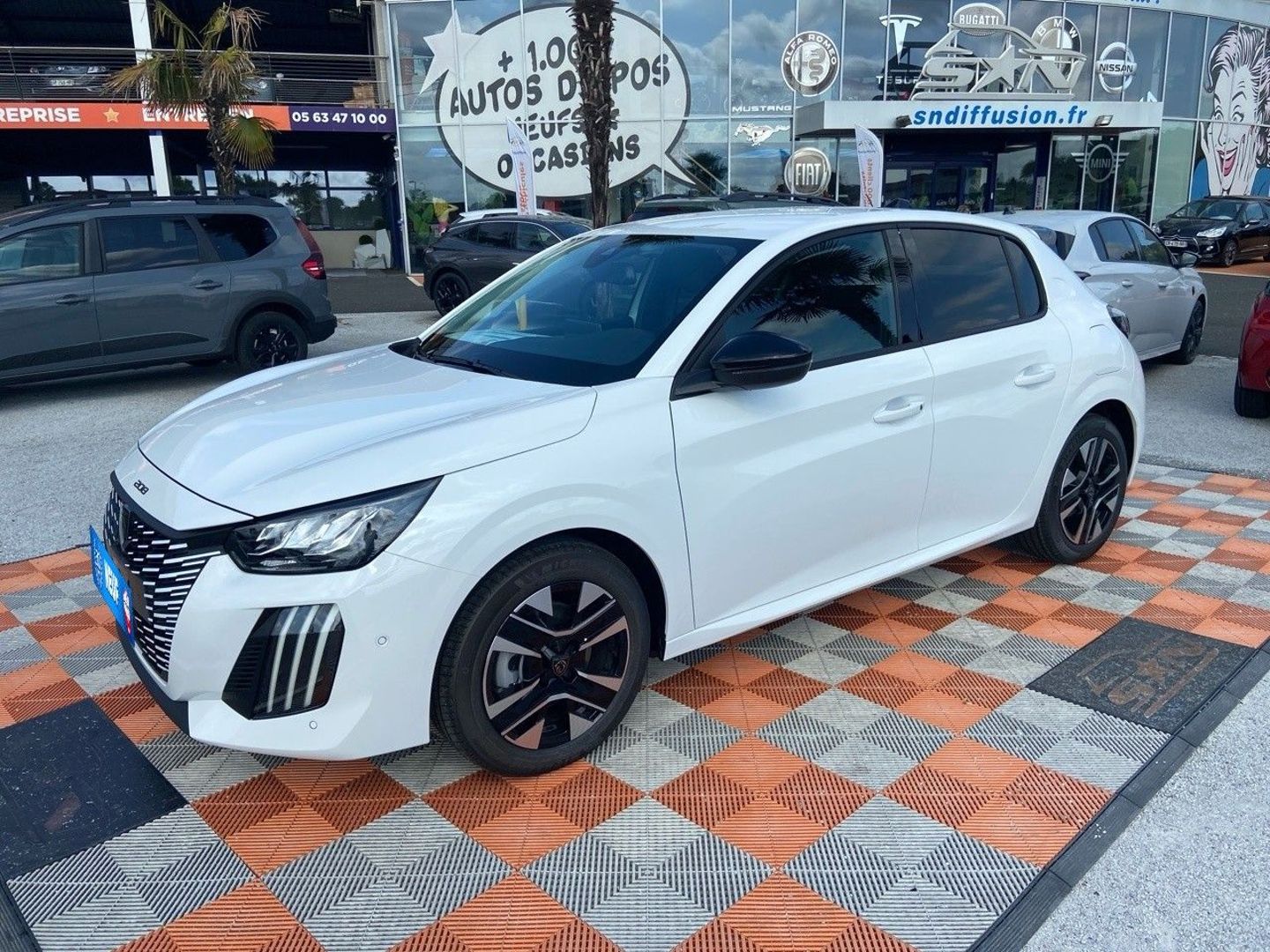 PEUGEOT 208 - Hybrid 110 e-DCS6 ALLURE PACK VISION & NAVIGATION