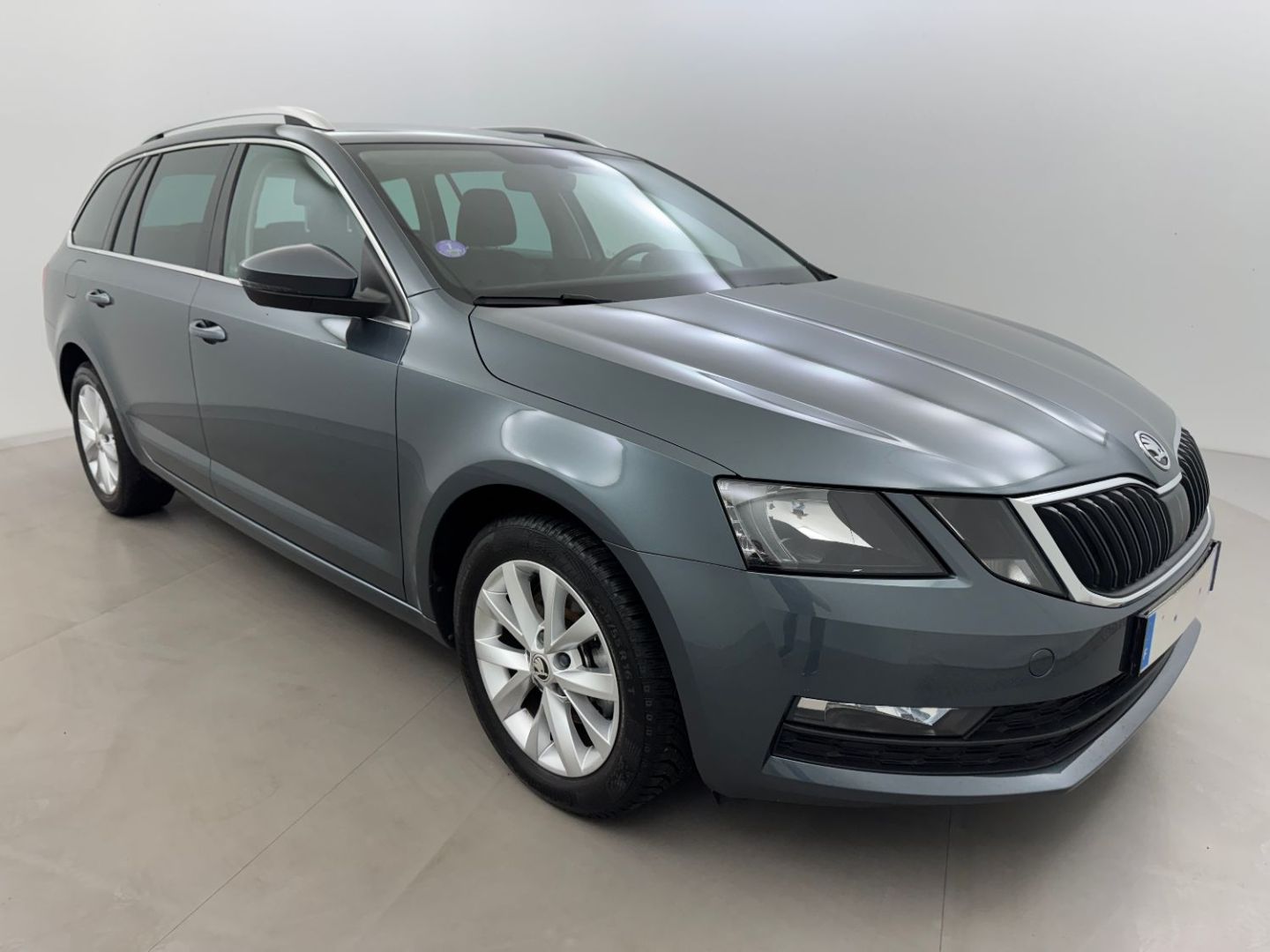 SKODA OCTAVIA COMBI - COMBI 1.0 TSI 117 BUSINESS (2020)