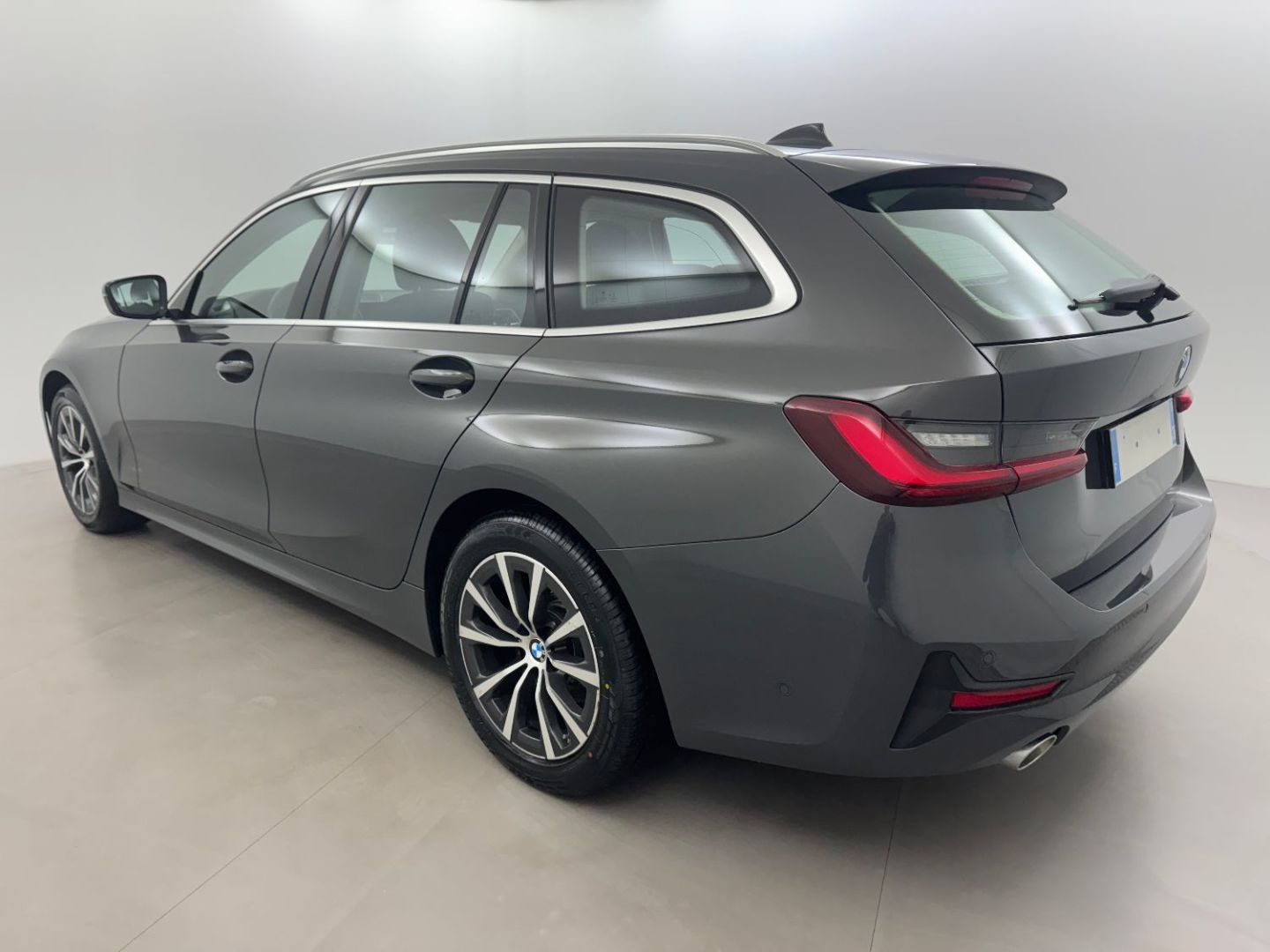 BMW SERIE 3 TOURING - Touring 318d 150 Business Design BVA8