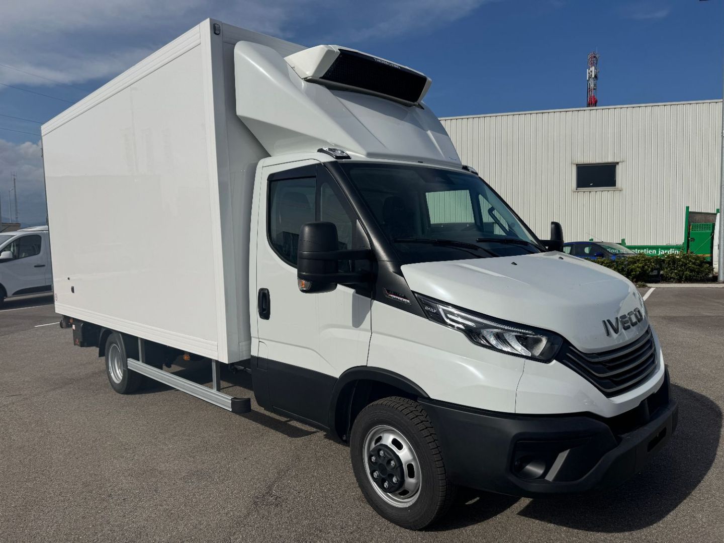 IVECO DAILY - 35C18 A8 180CV 3L CAISSE PRIMEUR