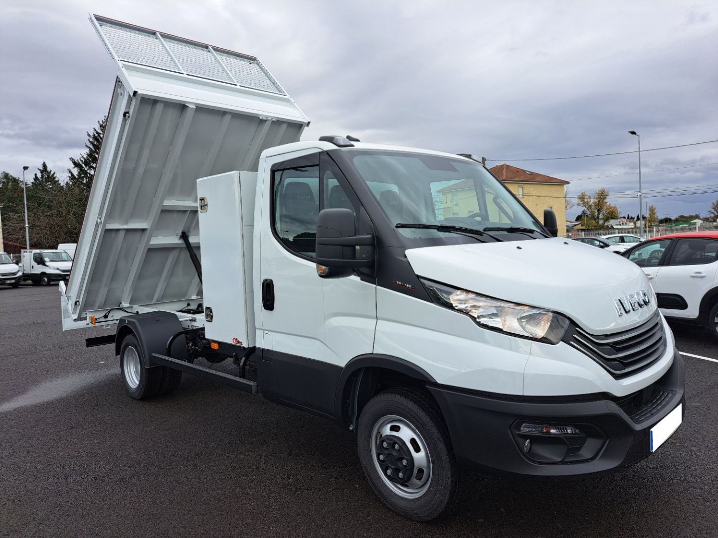 IVECO DAILY - 35C18 BENNE ET COFFRE (2023)