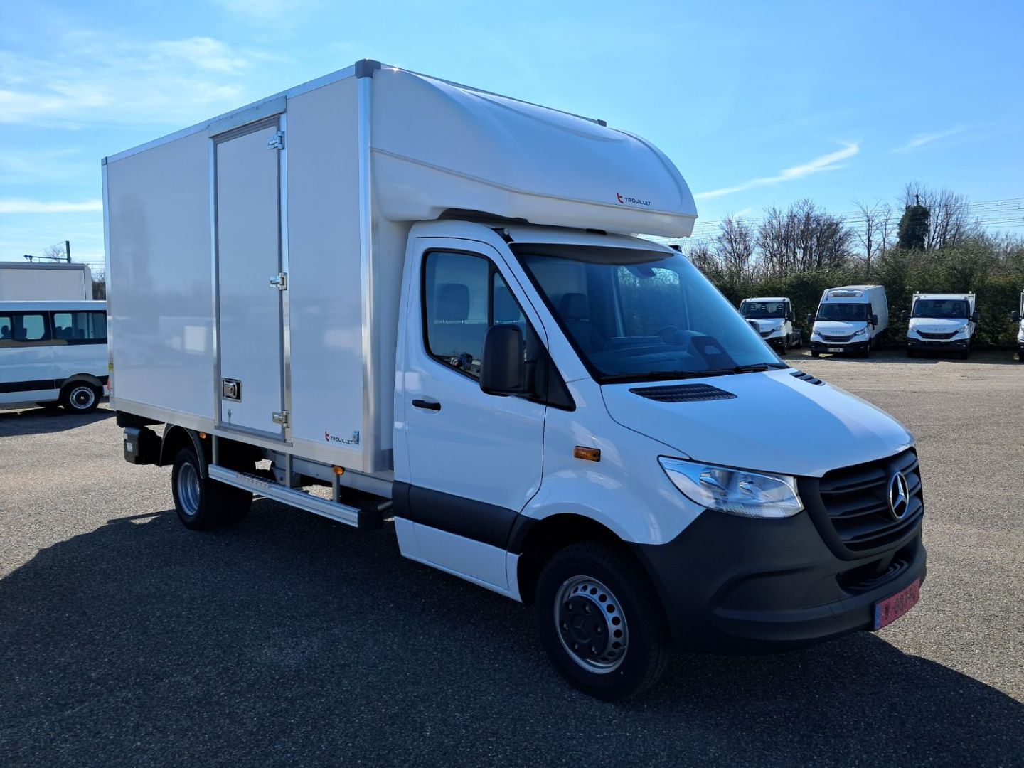 MERCEDES-BENZ SPRINTER CAISSE - 515 2L 150CV HAYON 20M3