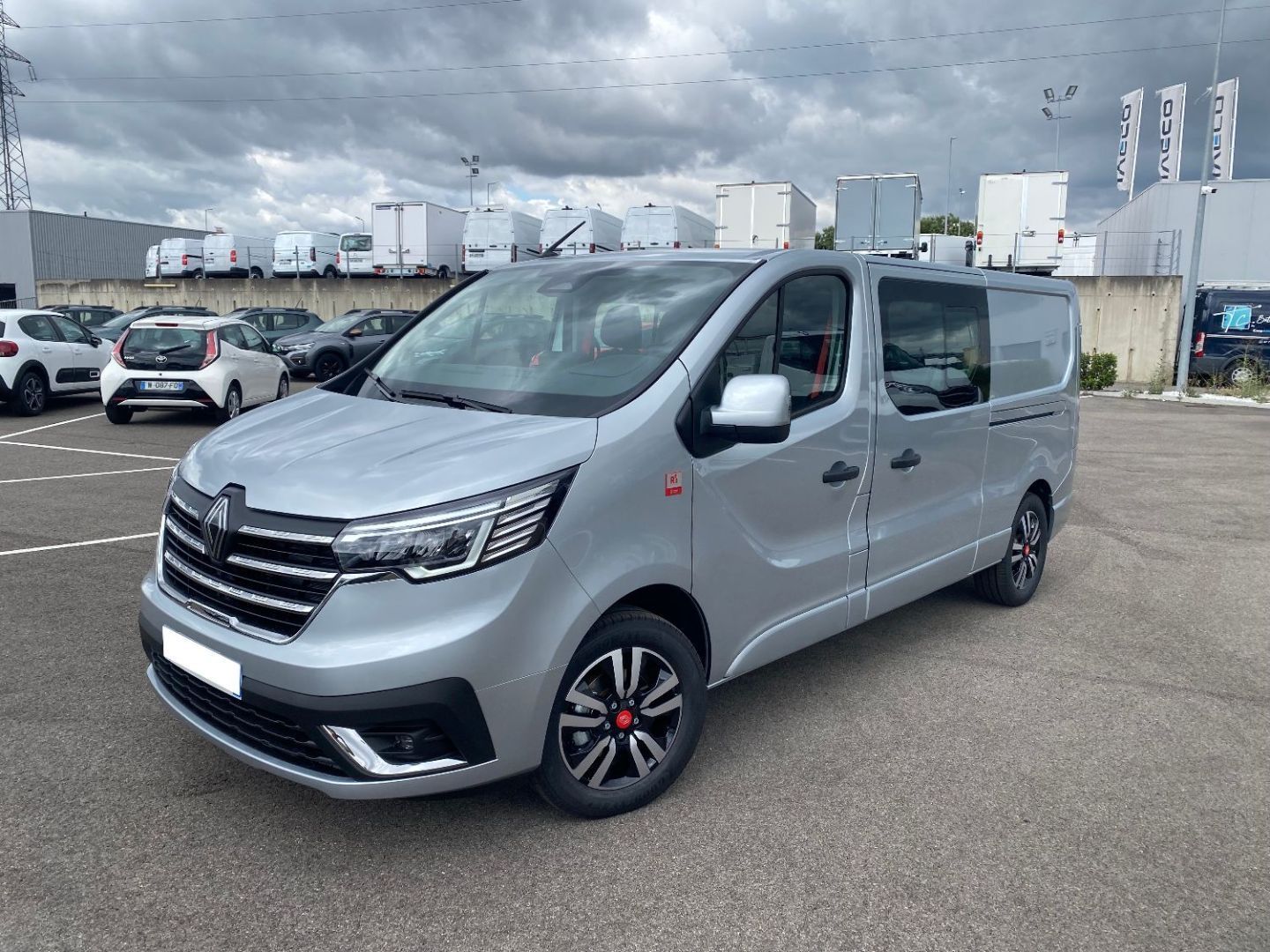 RENAULT TRAFIC CABINE APPROFONDIE - L2H1 3T BLUE DCI 170 BVA9 EXCLUSIVE 5PL (2026)