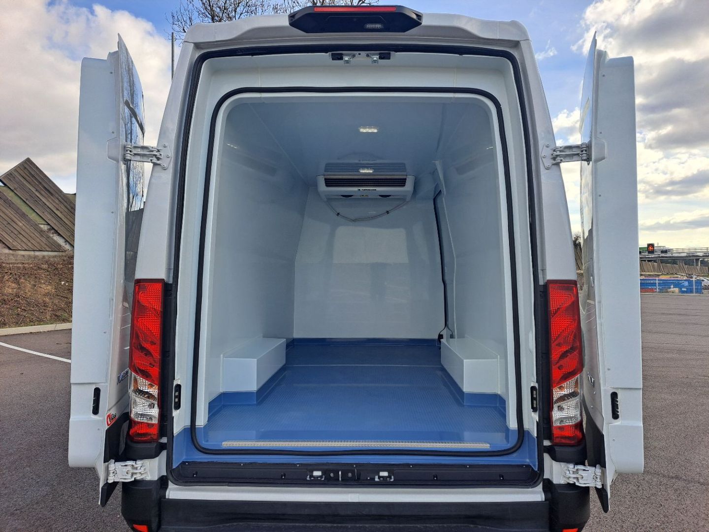 IVECO DAILY - 35S18 A8 L3 FRIGO