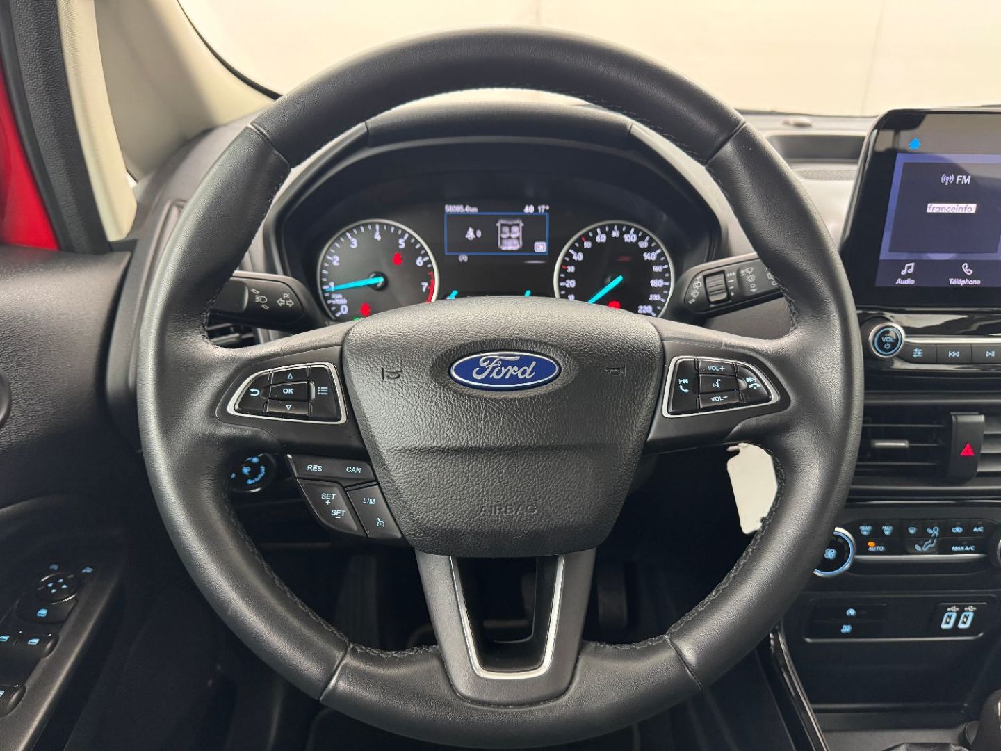 FORD ECOSPORT - 1.0 EcoBoost 125 Titanium