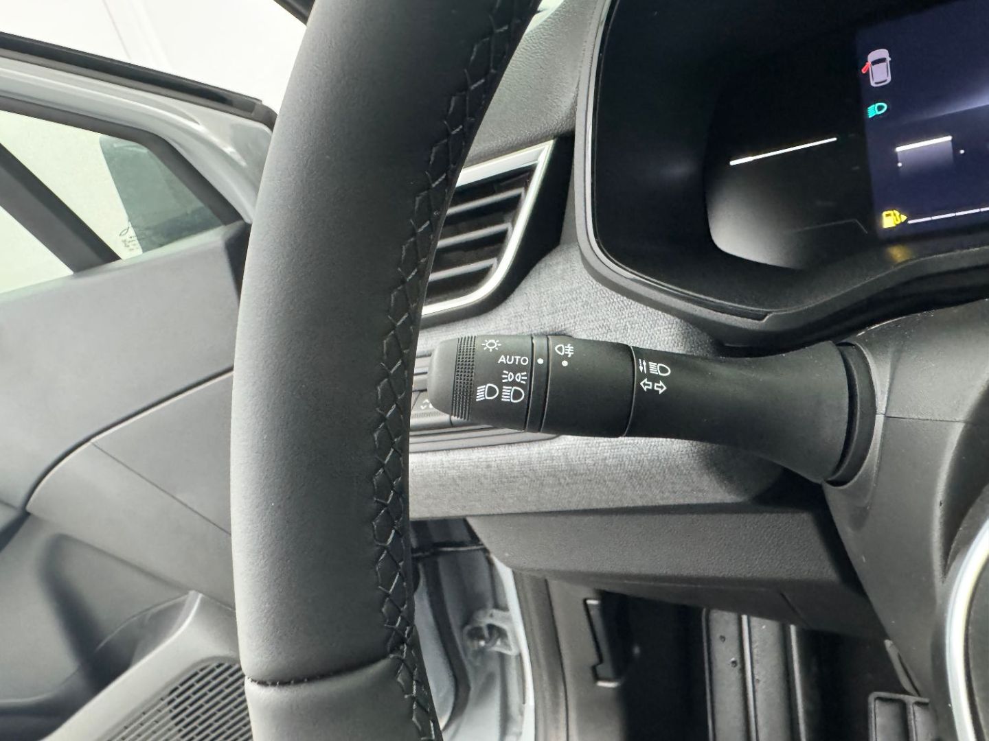 RENAULT CLIO V - 1.5 dCi 100 Evolution