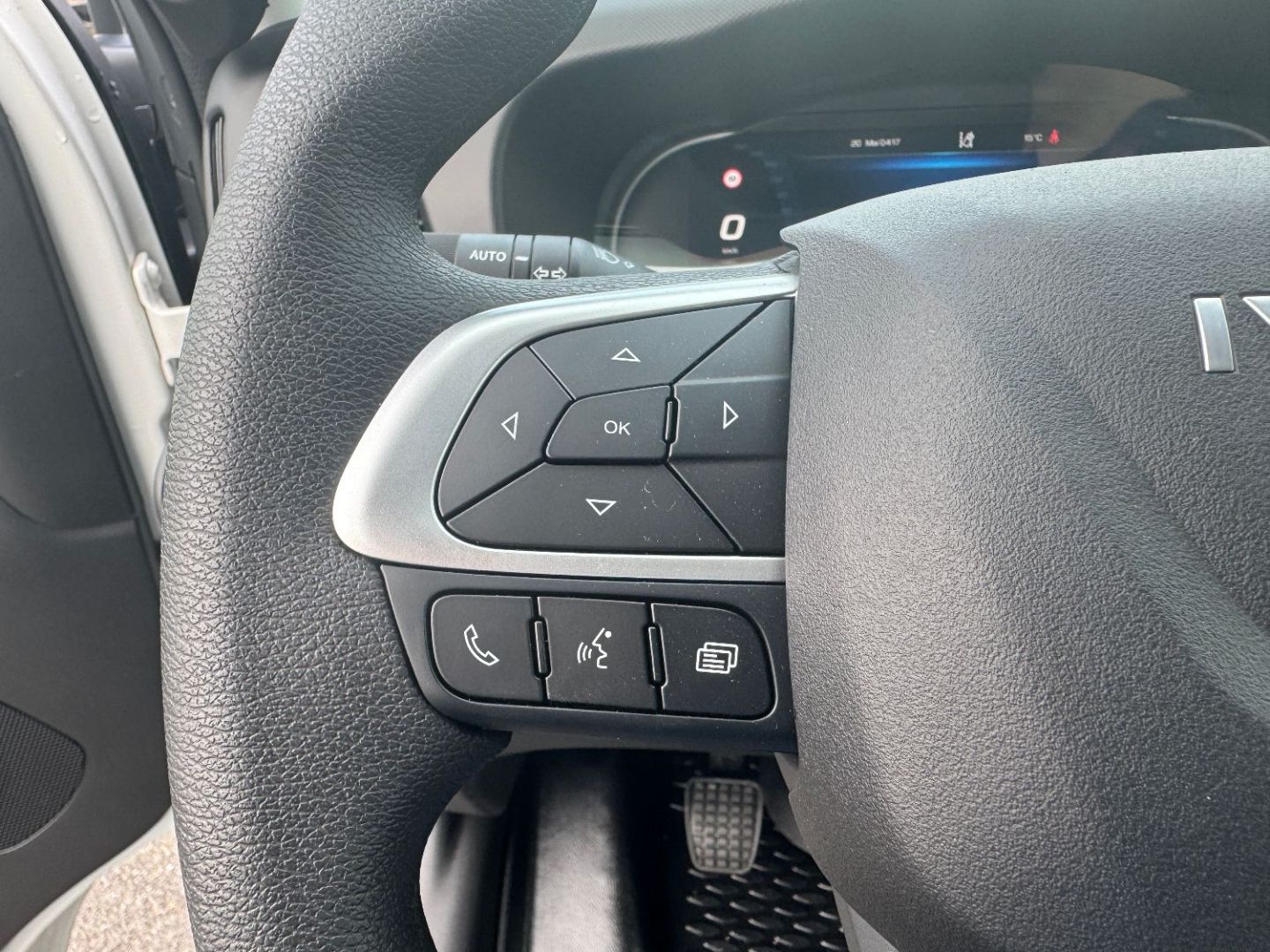 IVECO DAILY BENNE - 35C14 140CV 2L3 ACIER JPM 3M30