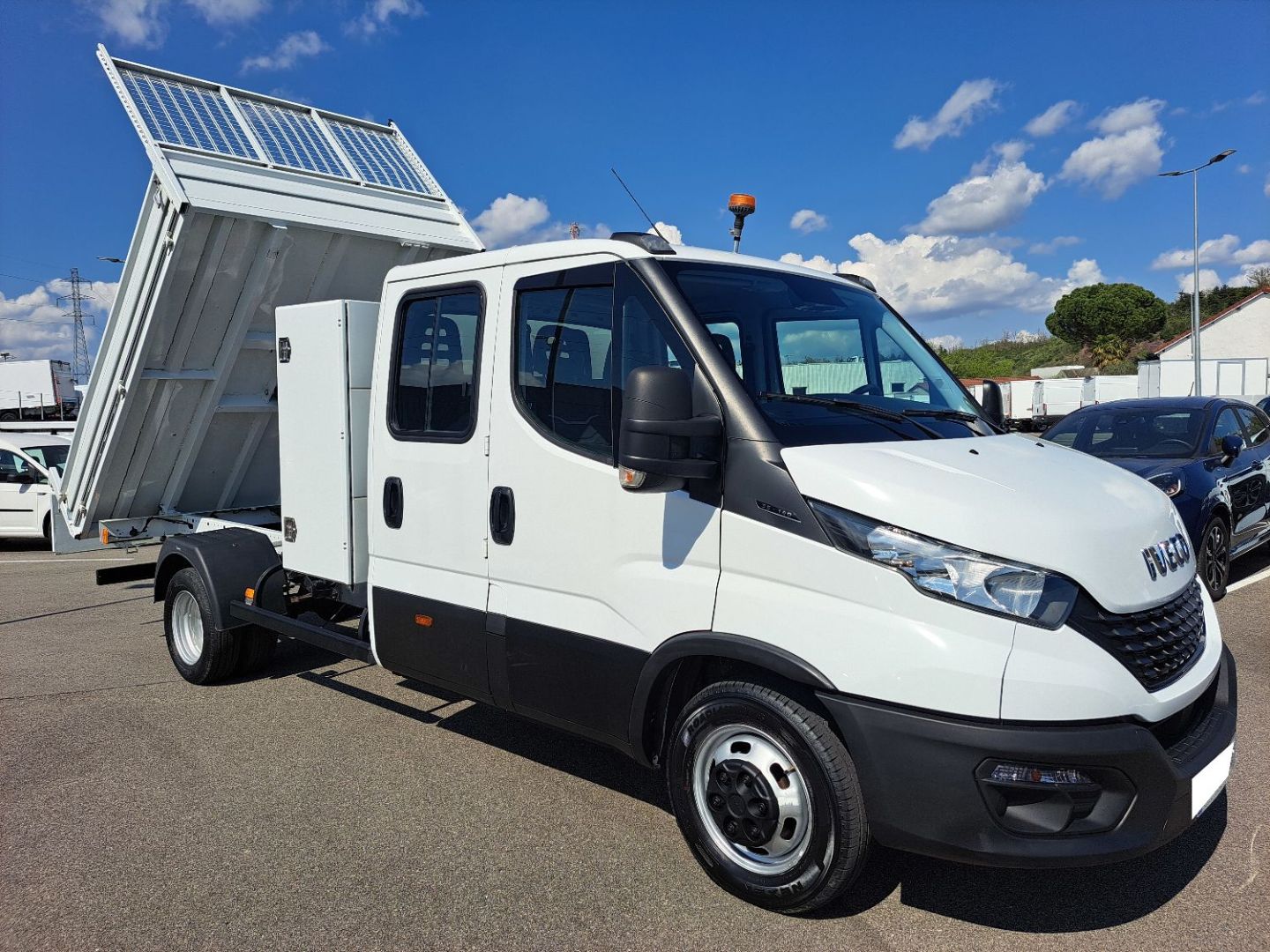 IVECO DAILY BENNE - 35C14 140CV 2L3 DOUBLE CABINE JPM