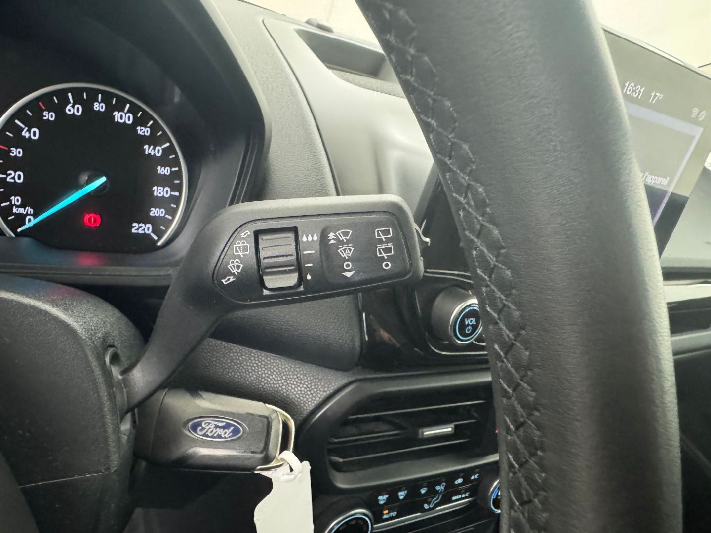 FORD ECOSPORT - 1.0 EcoBoost 125 Titanium