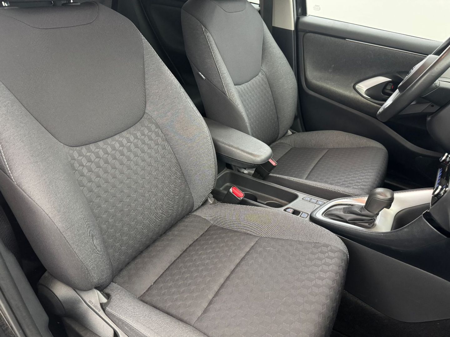 TOYOTA YARIS - 1.5 Hybride 116h Design