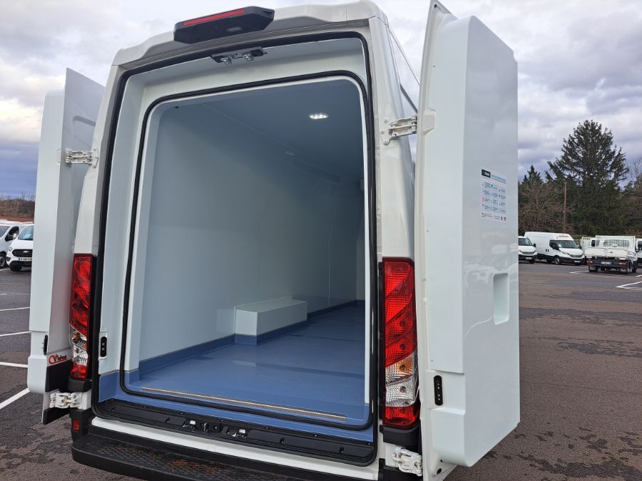 IVECO DAILY FOURGON - 35S18 A8 L4 FRIGO