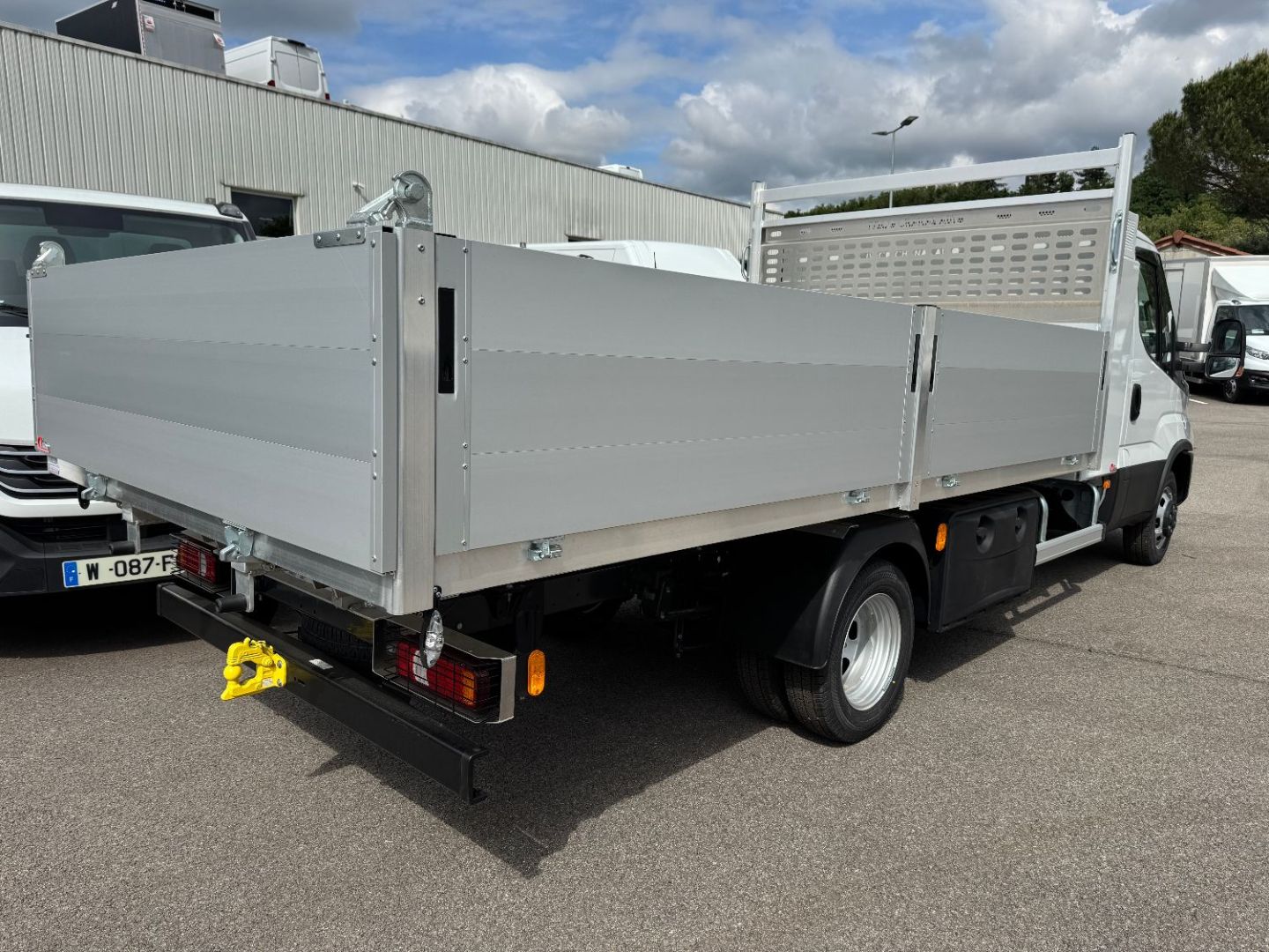 IVECO DAILY BENNE - 35C16 160CV 3L ALUMINIUM 4M