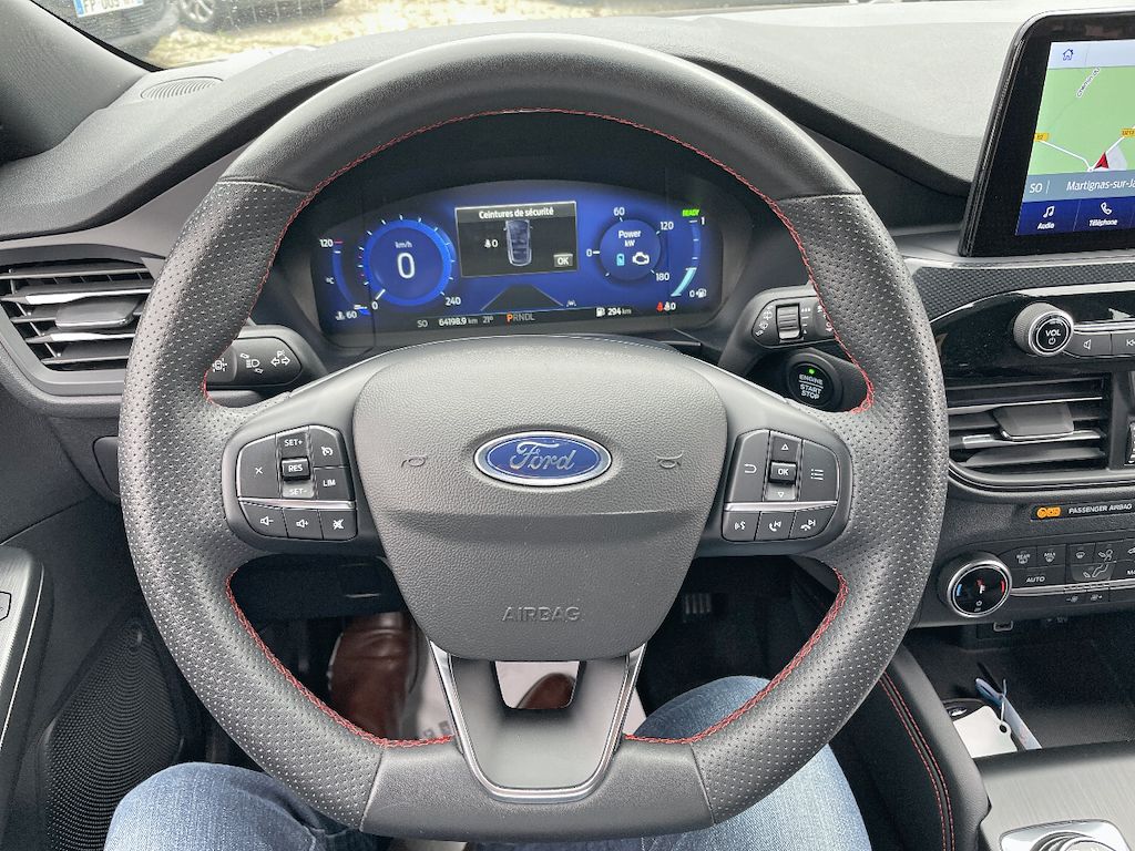 FORD KUGA - 2.5 Duratec 190 FHEV E85 ST-Line