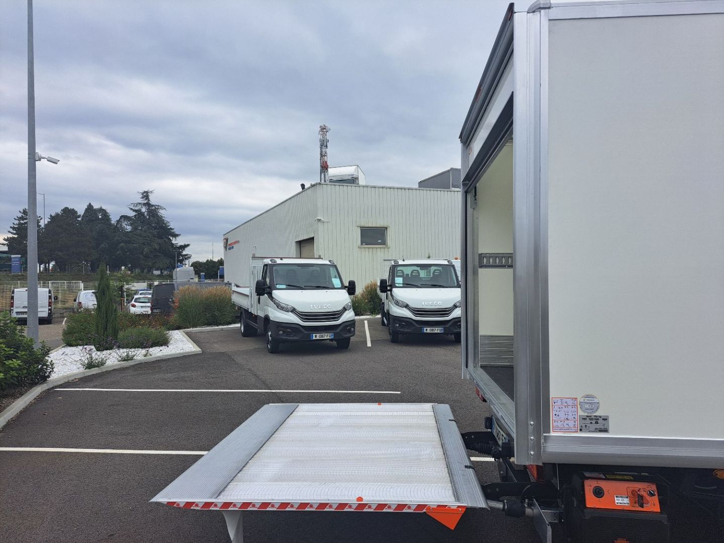 IVECO DAILY - 35C18 A8 CAISSE CLASSE 2 180CV 3L