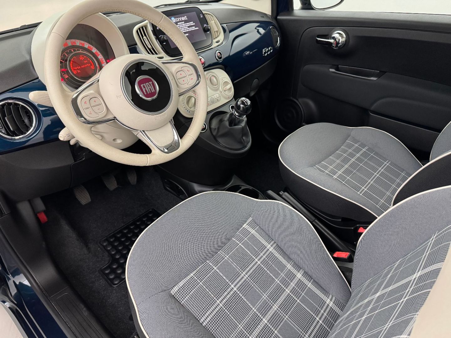 FIAT 500 - 1.0 Hybride Lounge